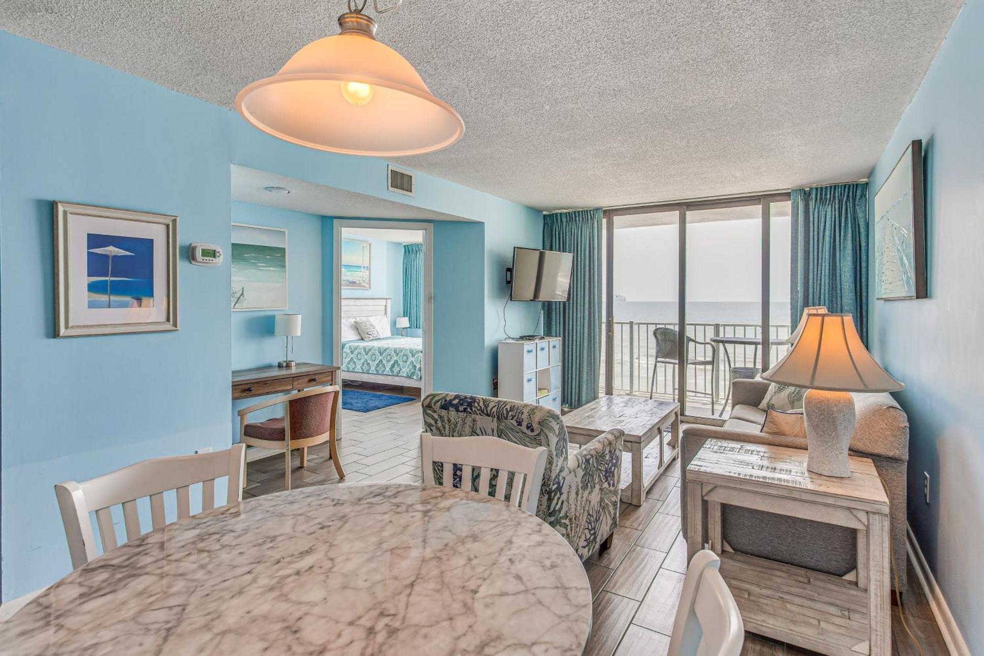 Myrtle Beach Oceanfront Condo With Resort Perks! Екстер'єр фото